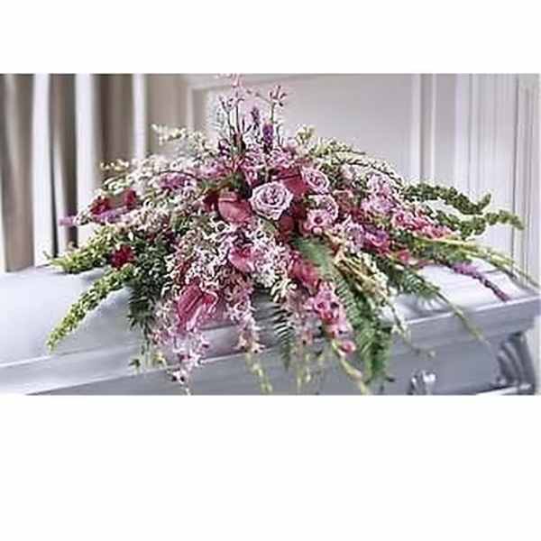 Thoughful Gestures Casket Spray