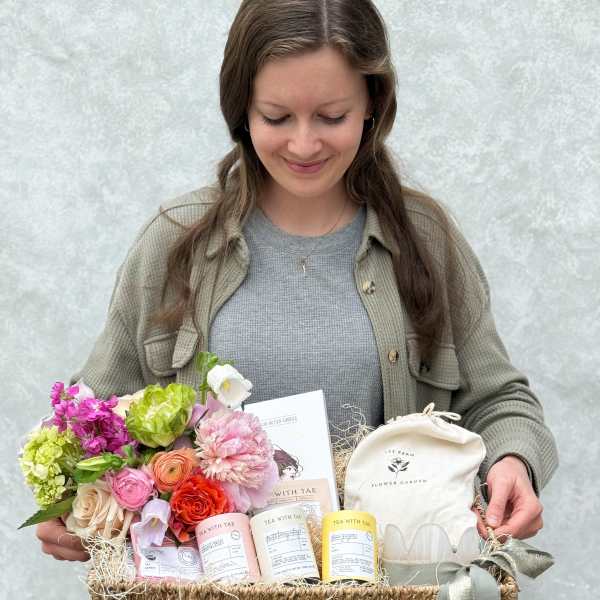 Made for Mom: Spring Gift Basket