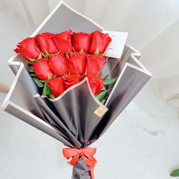Docena de Rosas