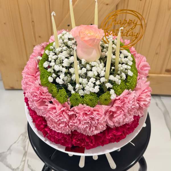 Floral Cake Arrangement – A Sweet Surprise That Lasts