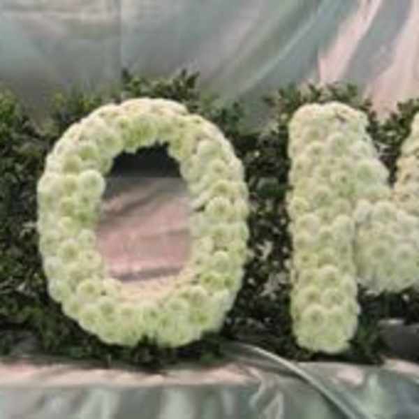 Sympathy Arrangements25/ 5-7 Days