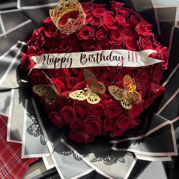 Luxury Bouquet of 100 RED Premium Roses