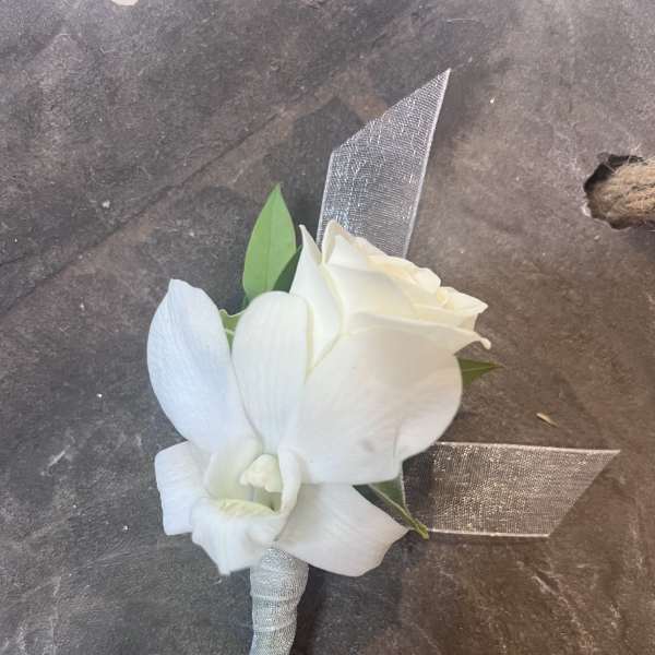 Single Boutonnière