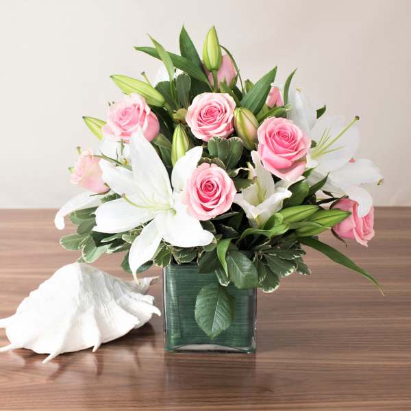 Classic Rose & Lily Cube