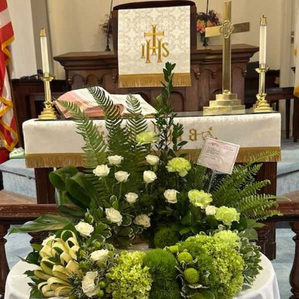 Funeral Wreath in Green