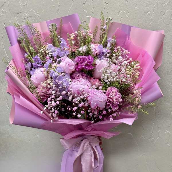 Aura Dream by The Flower Spot