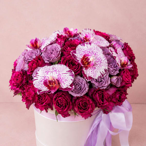 Shakti's Orchid Symphony – Luxury Hat Box