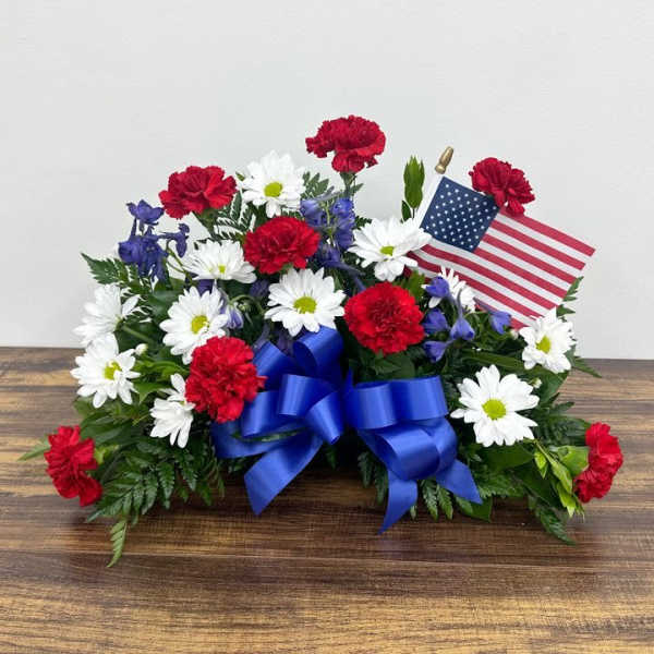 Patriotic Tribute Centerpiece