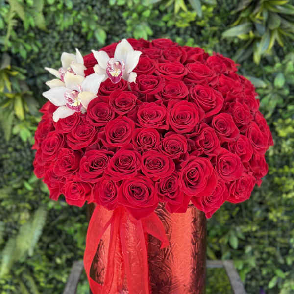 Floral Paradise Basket