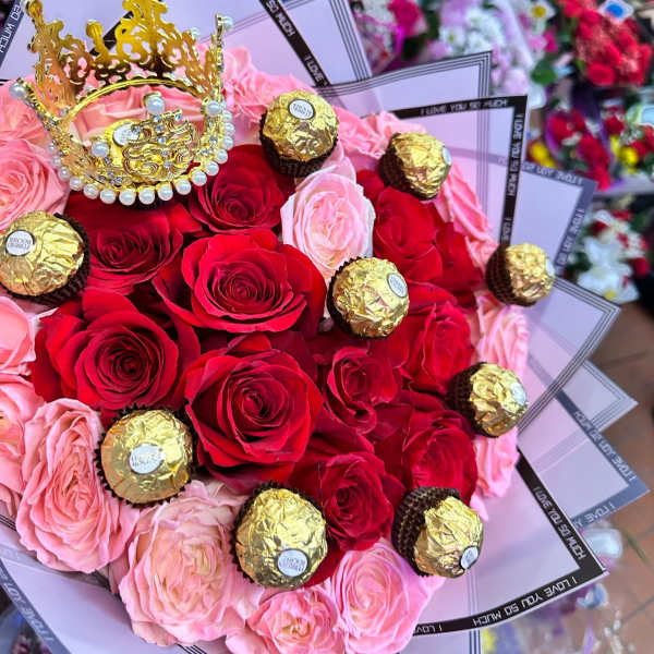 Crown Jumbo Bouquet Deluxe
