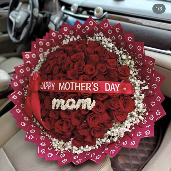 75 red roses for mom bouquet