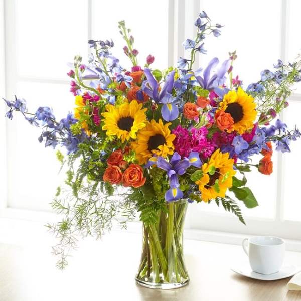SAFF The FTD Rays of Life Bouquet