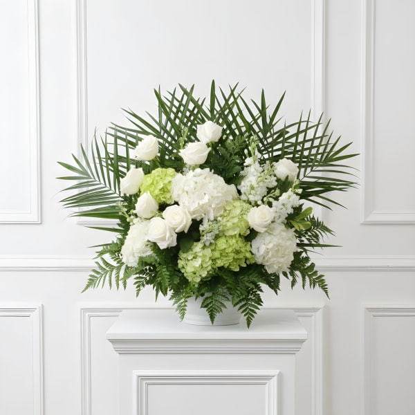 Hydrangea and rose floor spray
