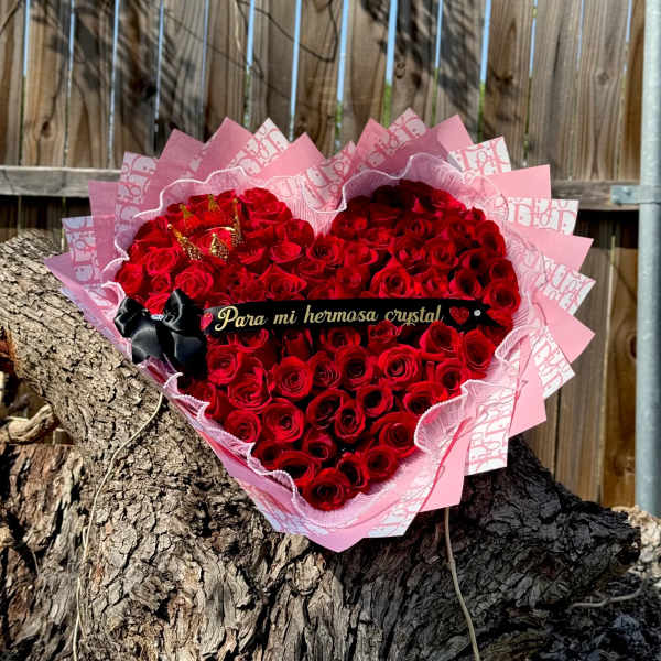 Ramo de corazón 75 rosas