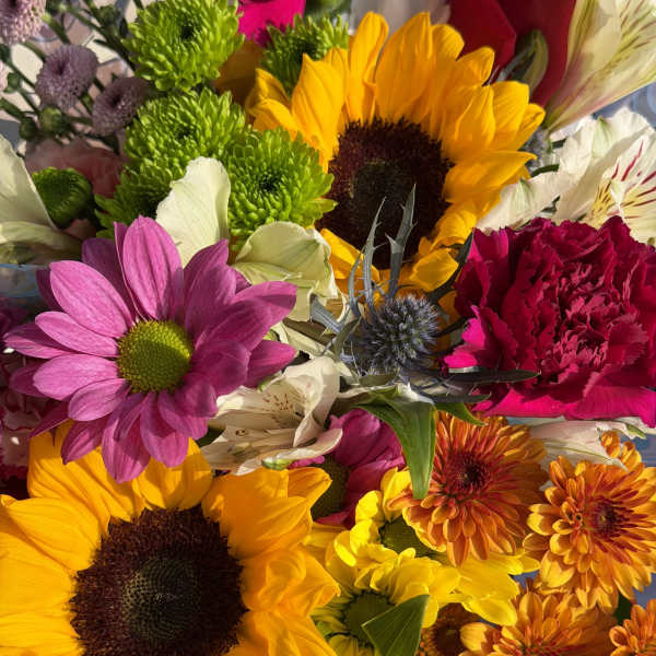 Florist choice vase arrangementt