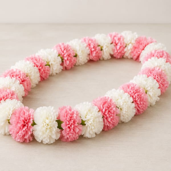 Carnation Lei