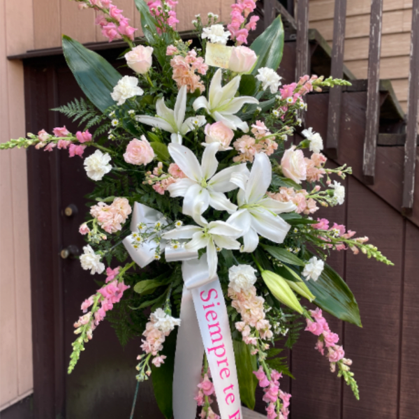Treasure Memories Standing Spray