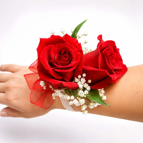 Nova Rose Corsage