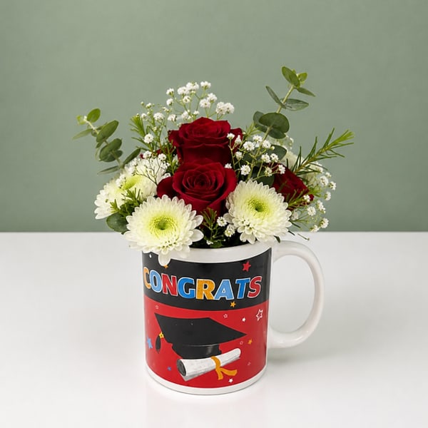 Congrats Cup Arrangement
