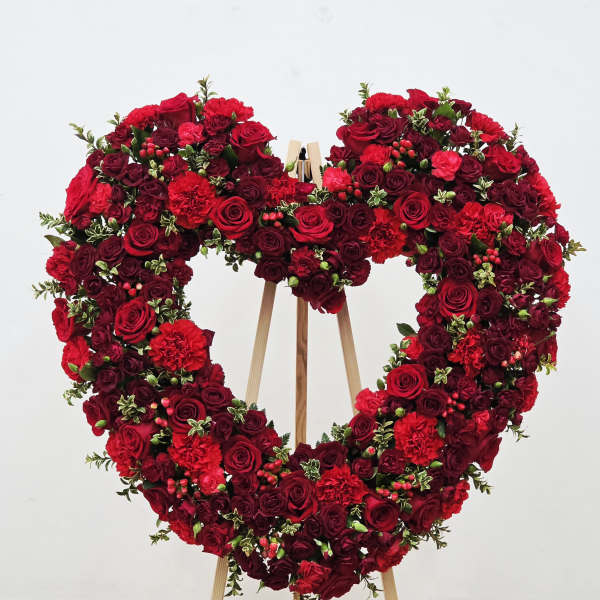 Love and Devotion Heart Spray