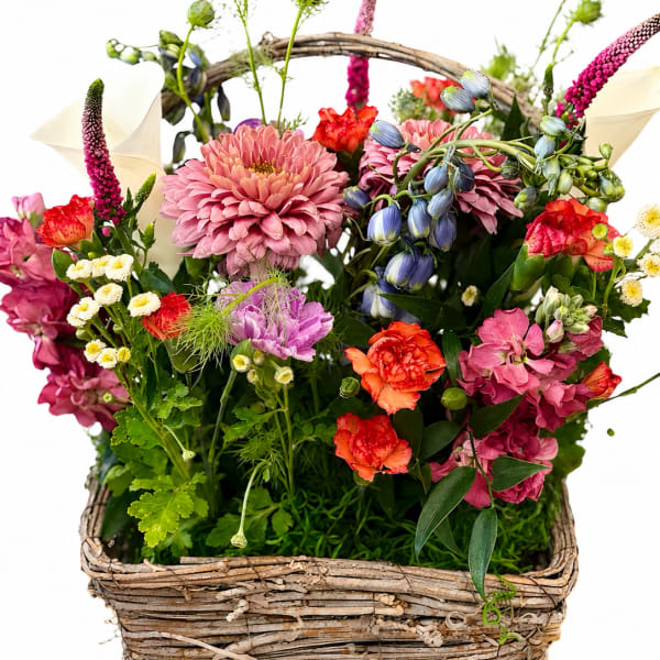 Dune Bloom Basket