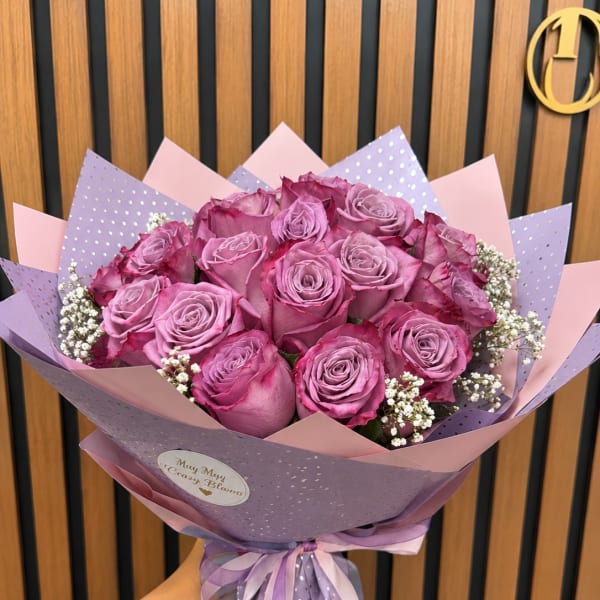 100 Wrap Purple Roses