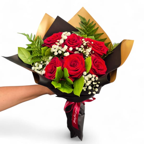 Half Dozen or One Dozen Long Stem Roses – Exquisite Wrapped Bouquet for Delivery in Long Beach, CA