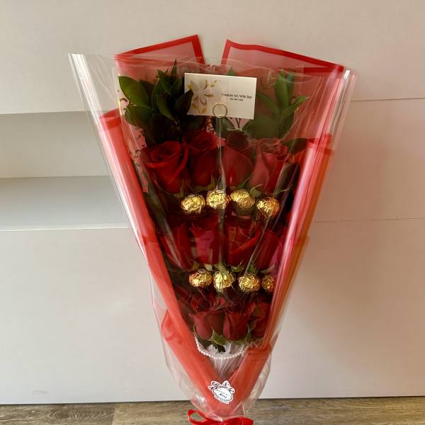 ️️ ROSES & FERREROS ️️