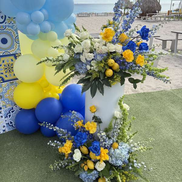 Blue and yellow design decoration