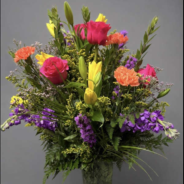 Hot Pink Rose Yellow lily Mix