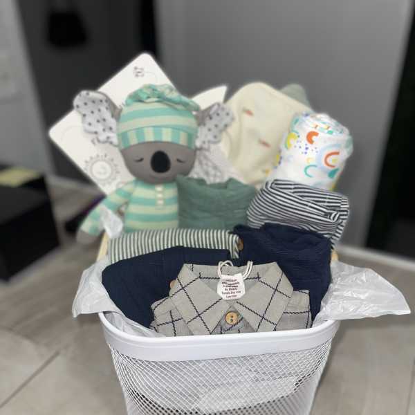 Medium Hello Baby Boy Basket