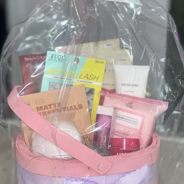 Makeup Lover Gift Basket