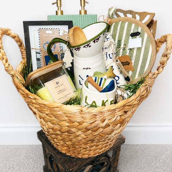 Lakehouse Theme Gift Basket