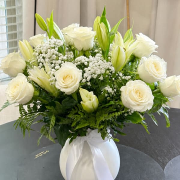 Classic All White Arrangement