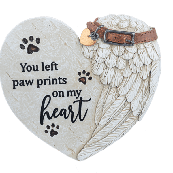 Heart-shaped memorial plaque with paw prints and angel wings