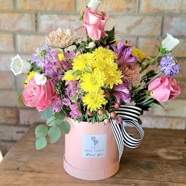 Pretty Little Moment