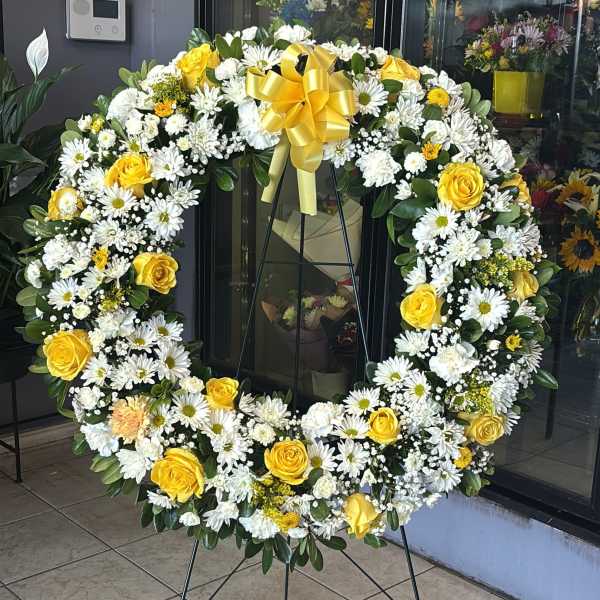 Golden Memories Wreath