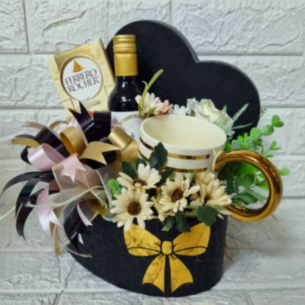 The "Midnight & Gold" Gentleman's Box