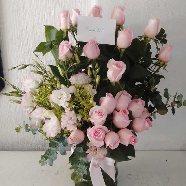 Blush Elegance | Premium Pink Roses & Hydrangea Luxury Arrangement