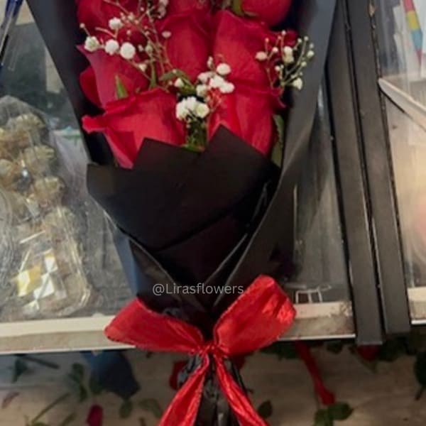 Dozen of Roses