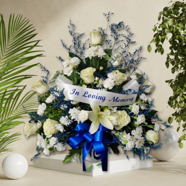 In Loving Memory by Latin Lady Flowers