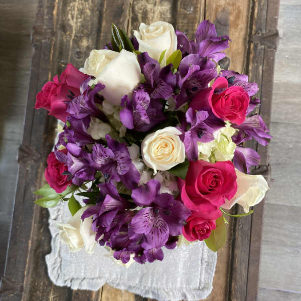 Bouquet of purple alstroemeria and pink and white roses