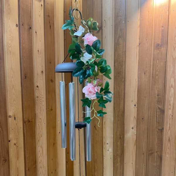 Hanging wind chime with pink roses and green vine accents