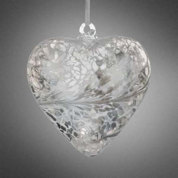 Clear glass heart ornament with a frosted floral pattern