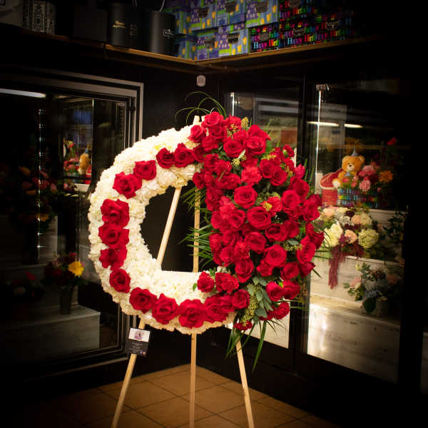 Heavenly Halo Wreath