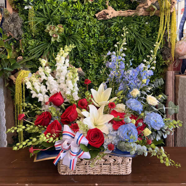 4th of July Basket Blooms