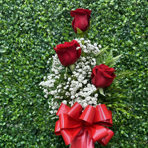 3 Rose Bud Vase