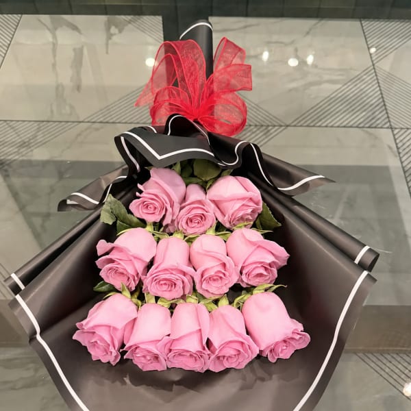 12 pink Roses Special – Same Day Delivery LA