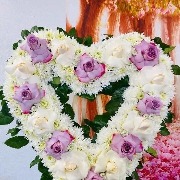 Medium Heart With White And Purple Roses