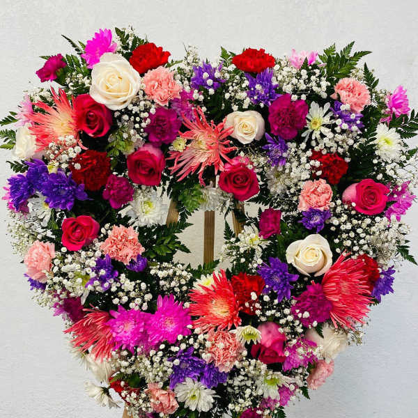 Medium Heart With Mix Flowers